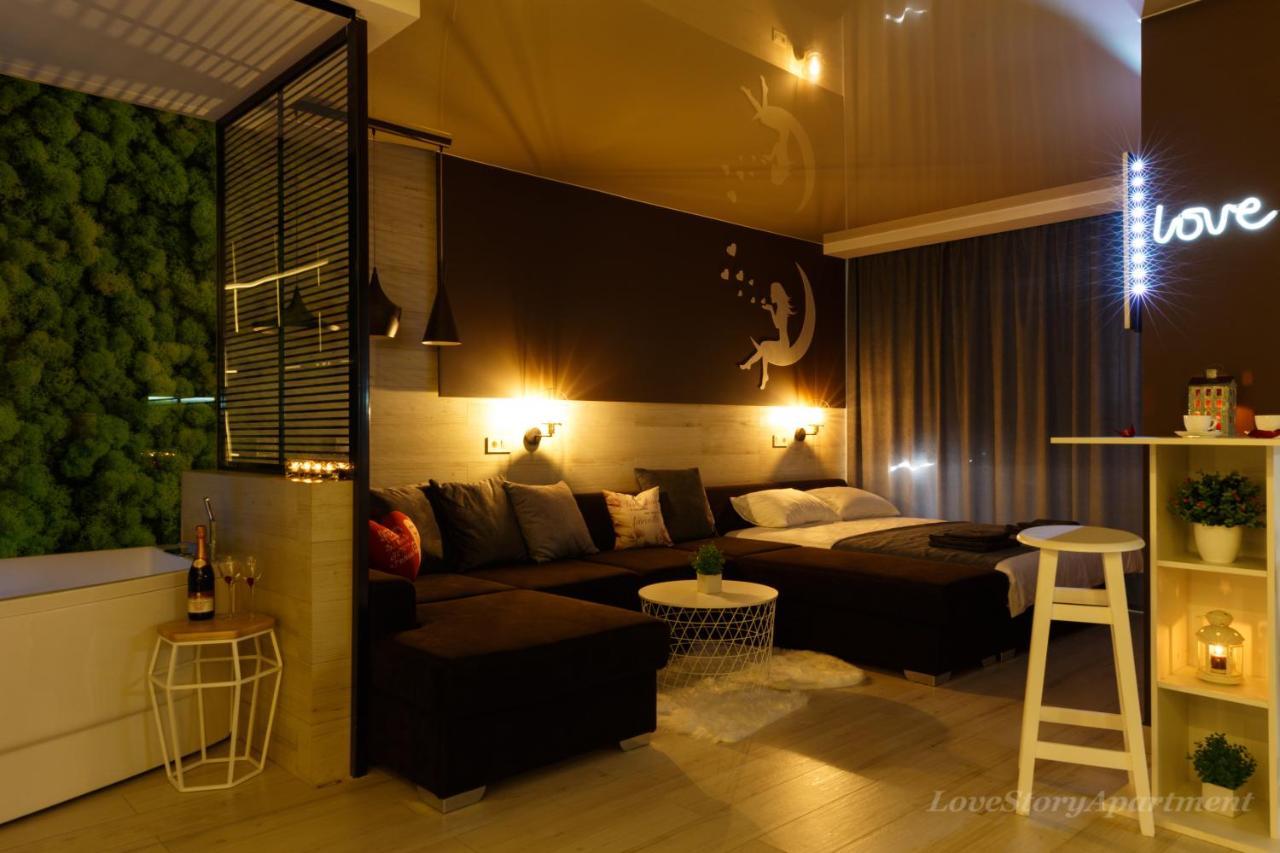 Luxury Apartments «Love Story» Ivano-Frankivsk Luaran gambar