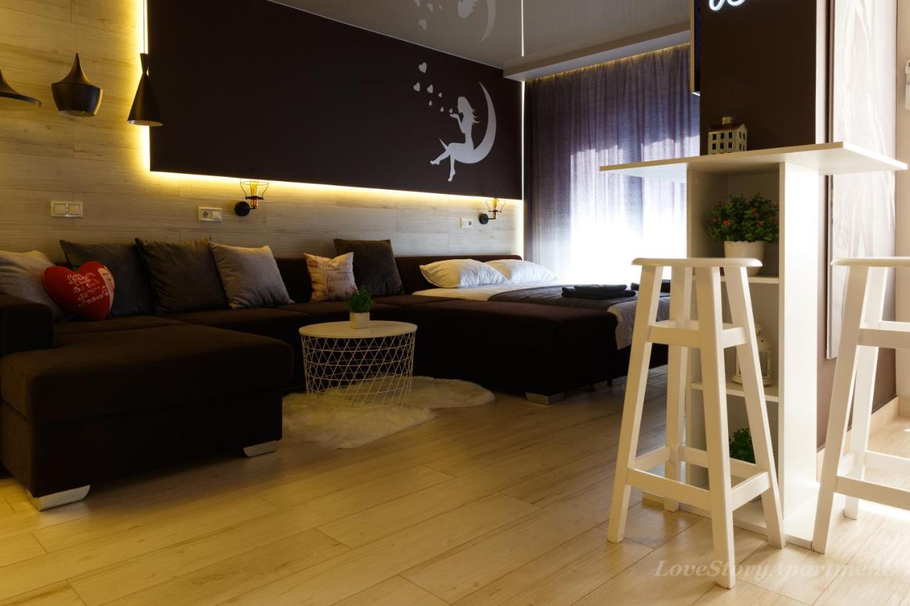 Luxury Apartments «Love Story» Ivano-Frankivsk Luaran gambar