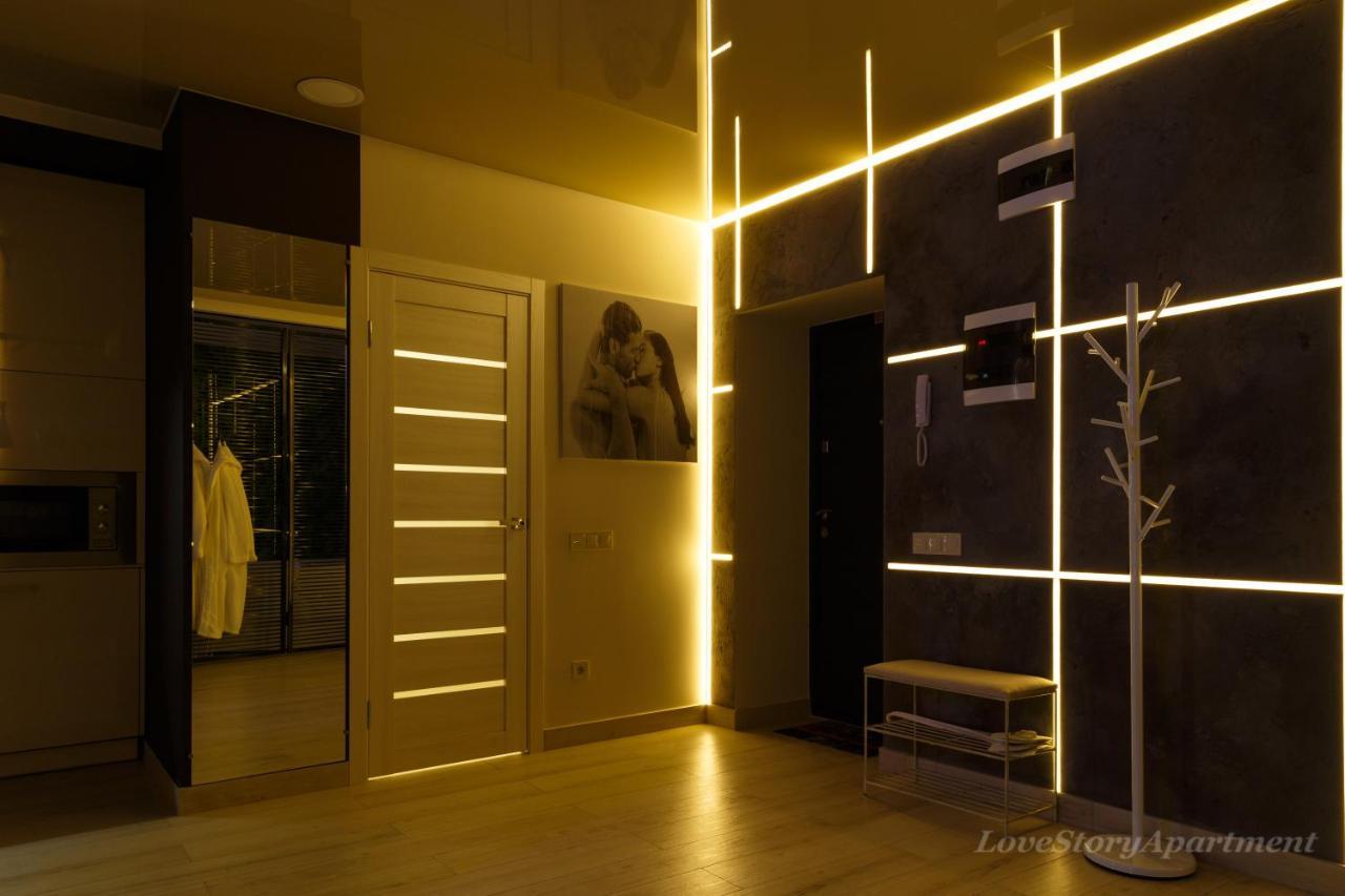 Luxury Apartments «Love Story» Ivano-Frankivsk Luaran gambar