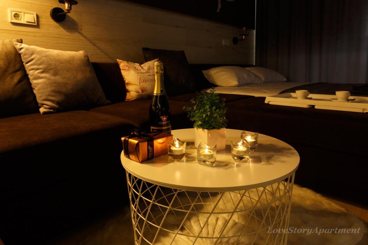 Luxury Apartments «Love Story» Ivano-Frankivsk Luaran gambar
